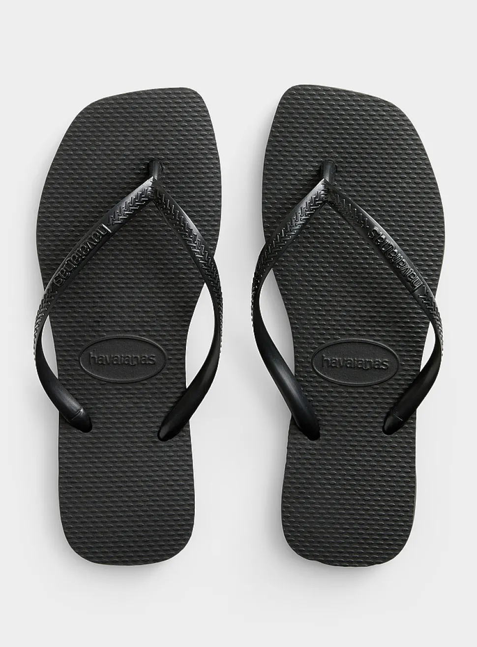 Square-toe flip-flops
