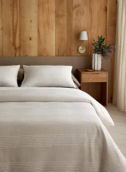 Textured striped duvet cover set