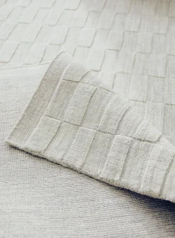 Textured tiles artisanal rug