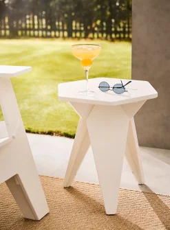 Tripod outdoor accent table