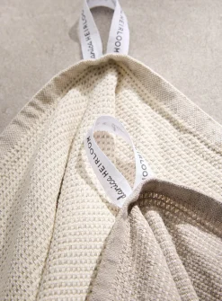 Two-tone weave tea towels
