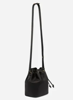 Vegetable-tanned leather bucket bag