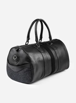 Vegetable-tanned leather duffle bag