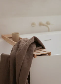 Waffled cotton bath sheet