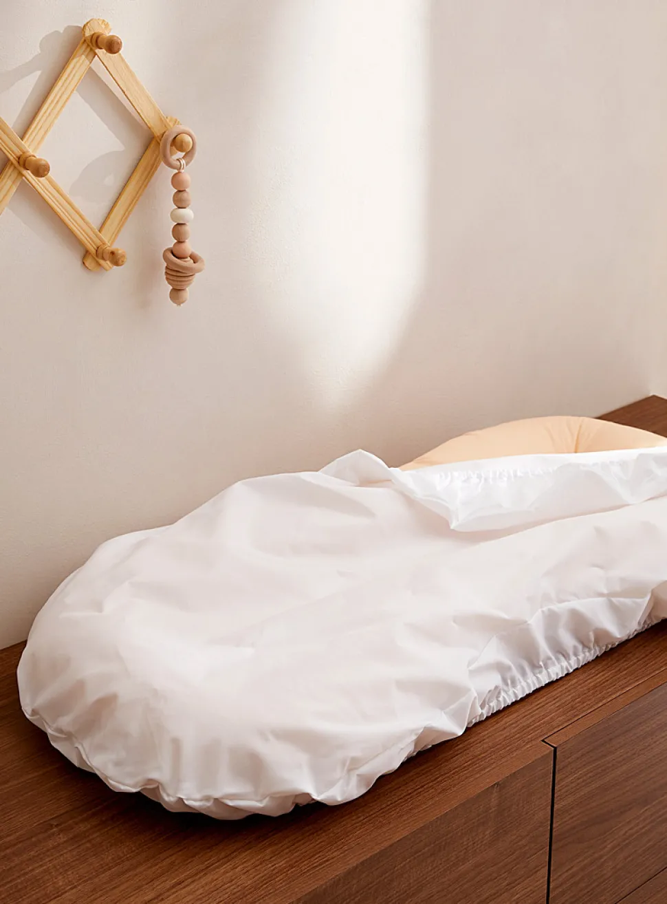 Waterproof body cushion sheet