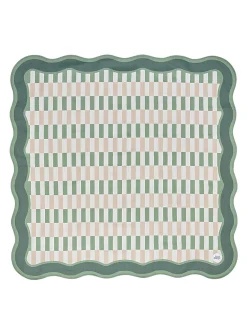 Weekend waterproof picnic rug