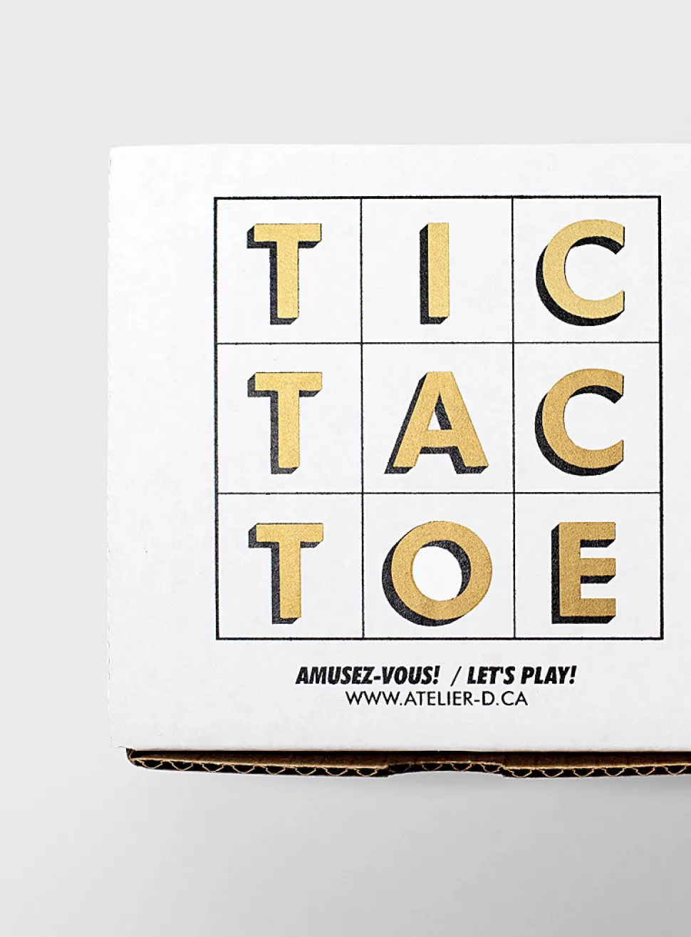 Wooden tic-tac-toe game