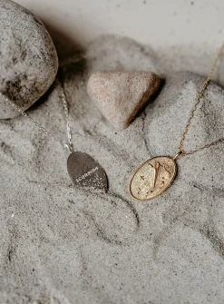 Zodiac sign gold pendant necklace